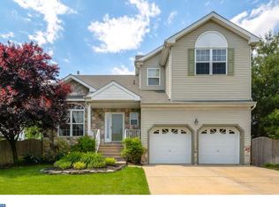 307 Galloping Ct, Marlton, NJ 08053
