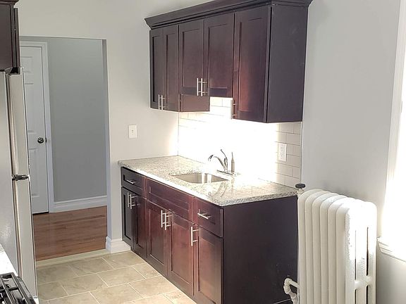 3rd image of 113 61st St #6