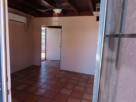 4th image of 2958 N Winstel Blvd APT 2