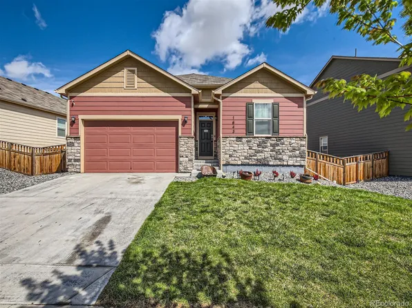 1843 Opal Avenue, Lochbuie, CO 80603