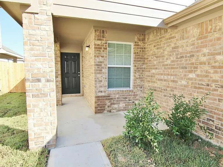 9906 Piave Dr — Photo 2
