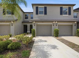 724 Royal Empress Dr, Ruskin, FL 33570