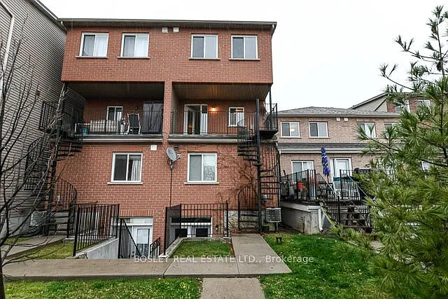 226 Wiltshire Ave — Photo 18