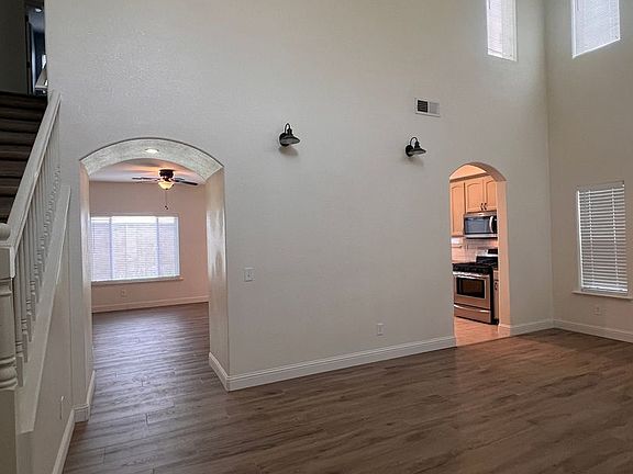 3rd image of 1950 Green Sands Ave