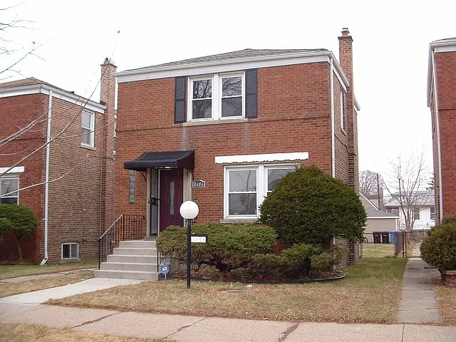 8606 S Indiana Ave photo 1