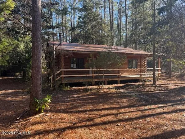 204 Wilson Circle, Arapahoe, NC 28510