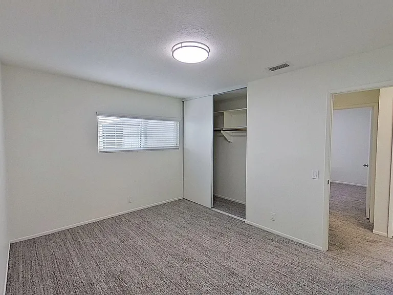 23946 Copenhagen St — Photo 29