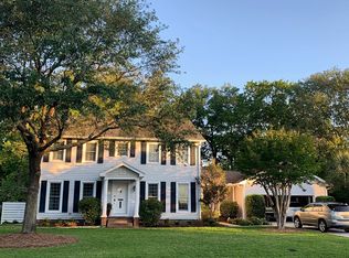 1075 Meader Ln, Mount Pleasant, SC 29464