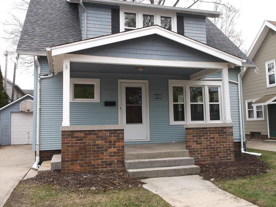 1st image of 1107 Oakland Ave