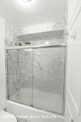 Rented by Peter Ashe | media 38