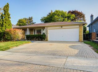 6 Norhead Ave, Toronto, ON M1S 2X6