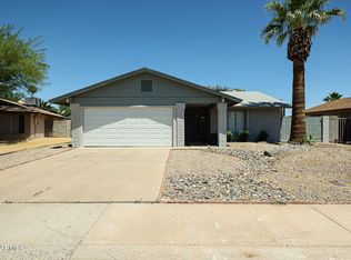 5556 W Saint John Rd, Glendale, AZ 85308