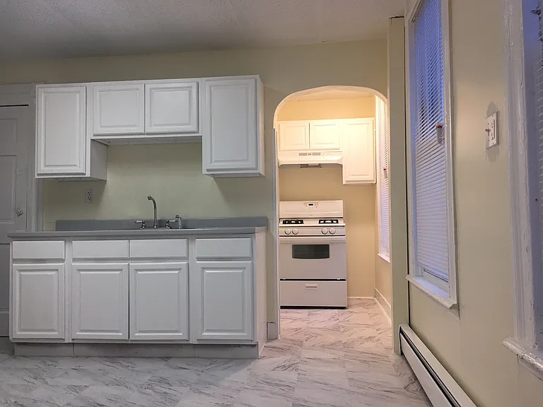 28 Cedar St #1 — Photo 30