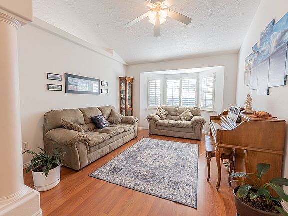 3rd image of 14301 S Elsbrook Cir