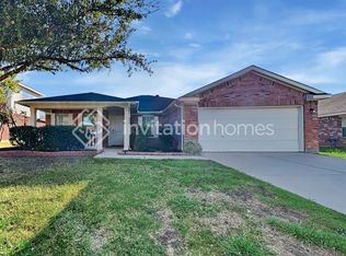222 Cedar Crest Dr, Justin, TX 76247