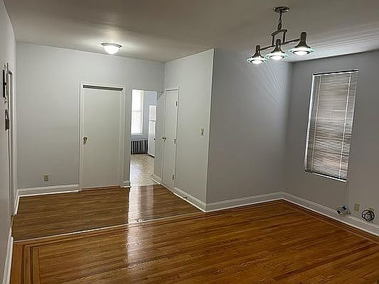 1st image of 2527 45th St #2