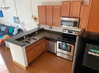 1917 Monroe St APT 406, Madison, WI 53711