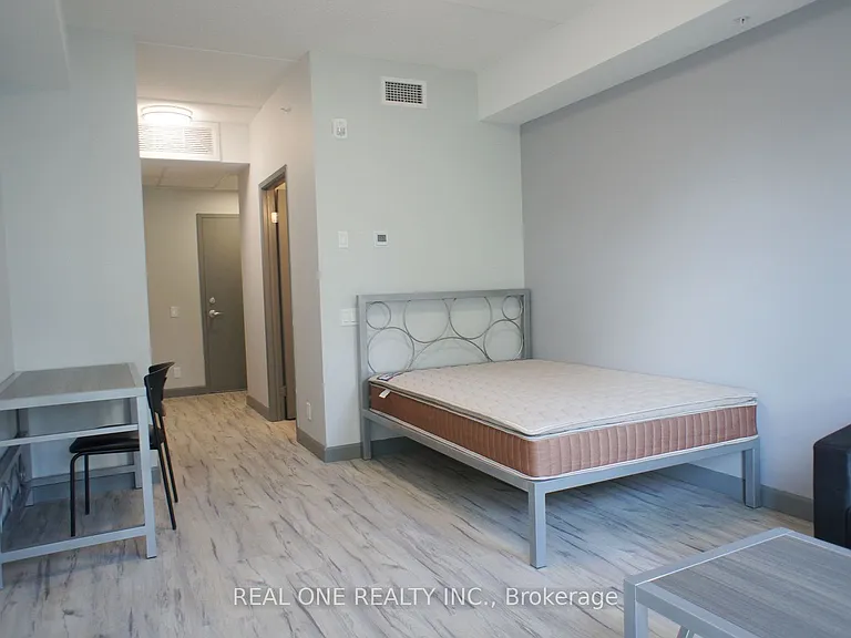 77 Leland St #524 — Photo 5