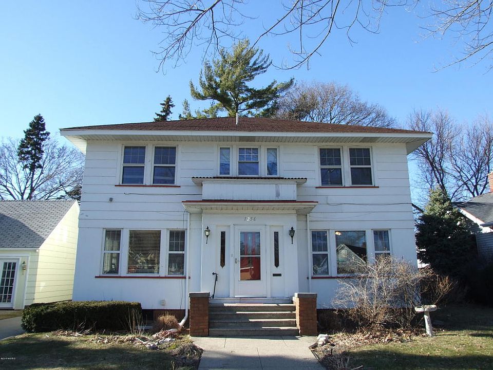 1st image of 1256 Montgomery Ave