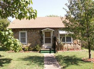 605 N Lincoln Ave, Monett, MO 65708