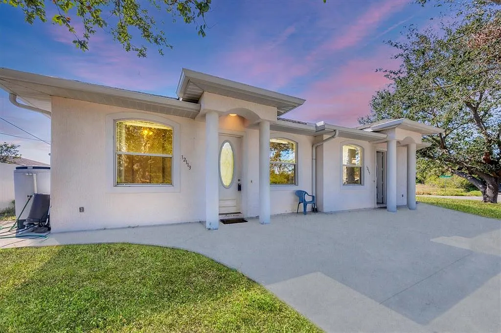 Building Photo - 12113 Capilla Ln