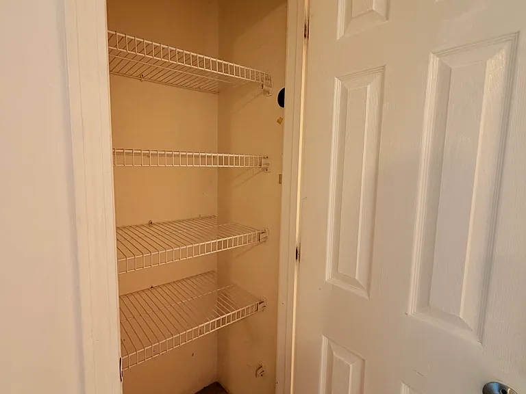56 Edgeworth St #12 — Photo 10