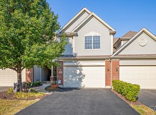 1240 Westlake Dr, Cary, IL 60013