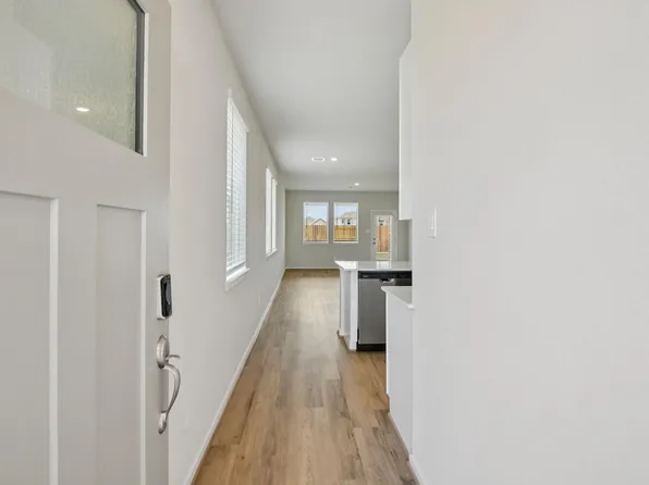 392 Sunrise Ranch Dr, Montgomery, TX 77316