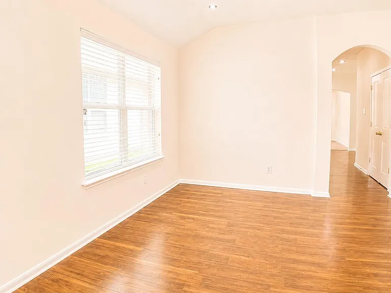 7543 Legacy Pines Dr — Photo 20