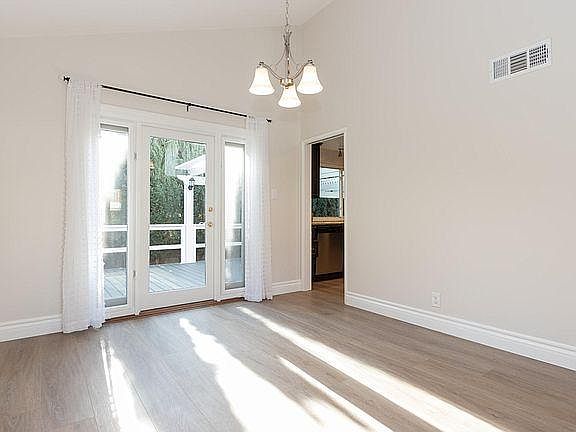 2nd image of 33952 Aspen St