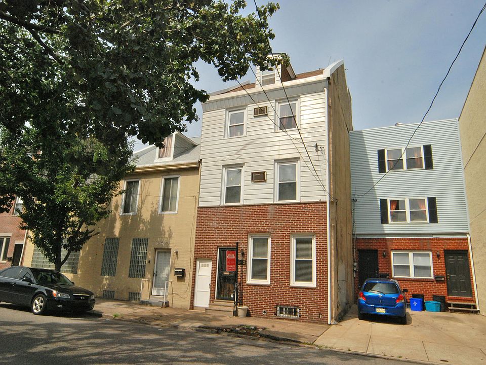 1st image of 942 New Market St