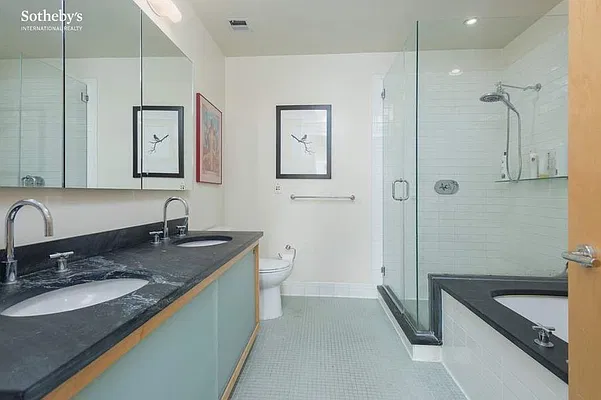 Rented by Sotheby's International Realty | media 7