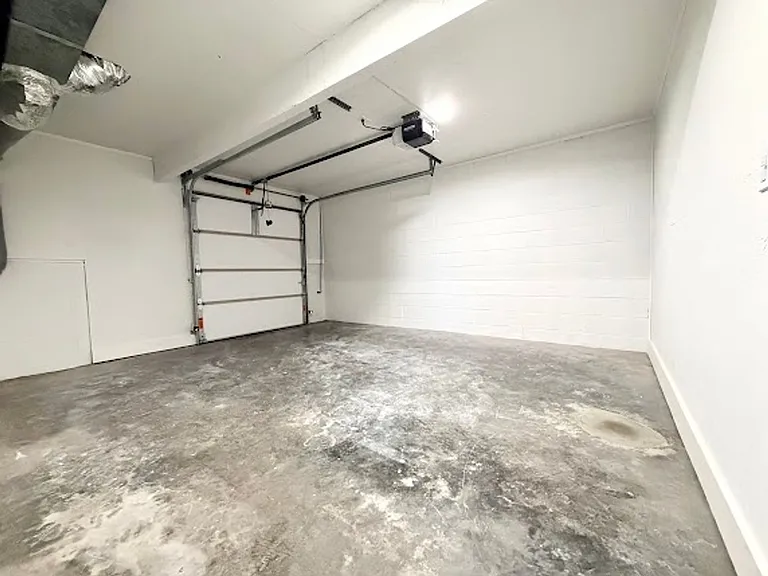 14911 Dutchmans Dr — Photo 22