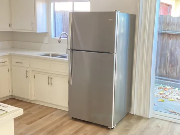 1753 Ramona Ave APT 5, Grover Beach, CA 93433