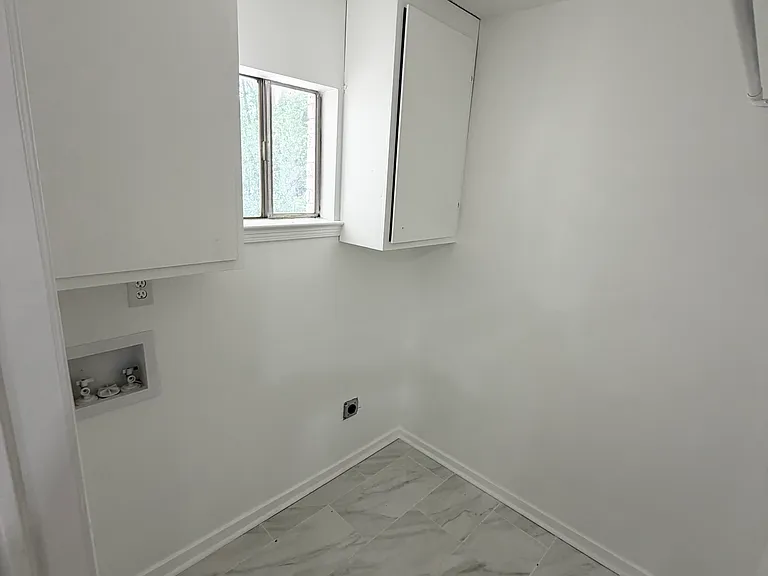 518 Placid Dr — Photo 10