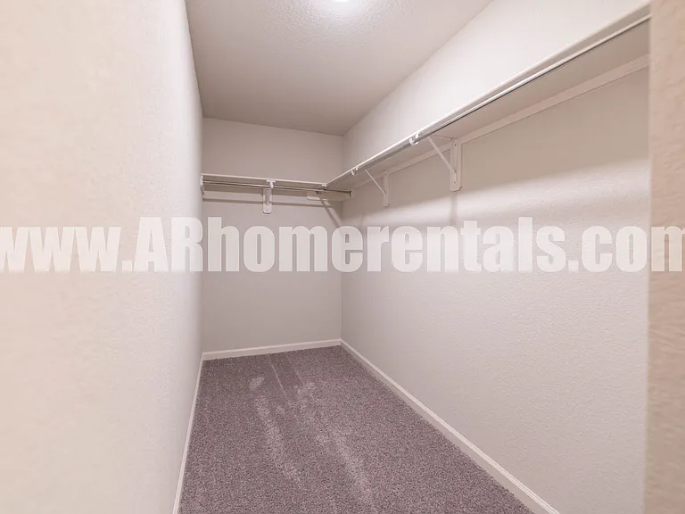 1175 Gallery Dr — Photo 9
