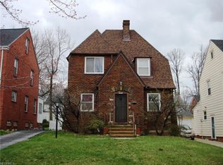 3550 Saint Albans Rd, Cleveland Heights, OH 44121