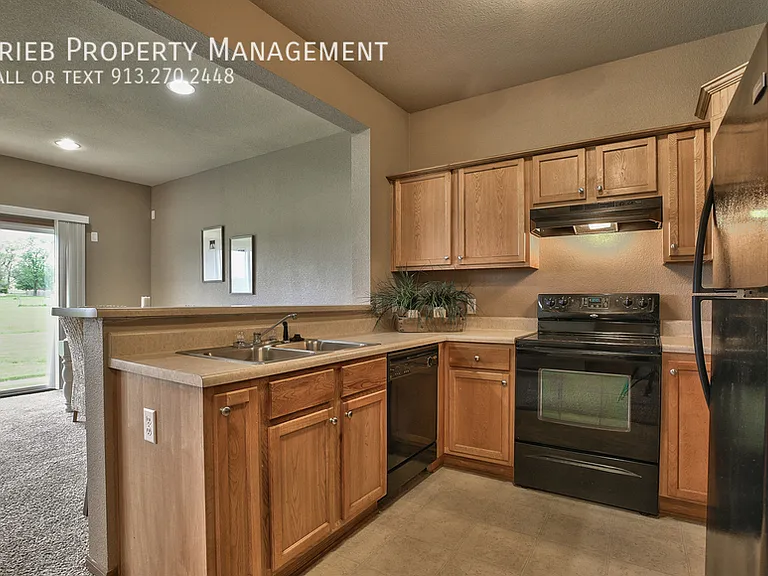 856 S Woodson Ct — Photo 7