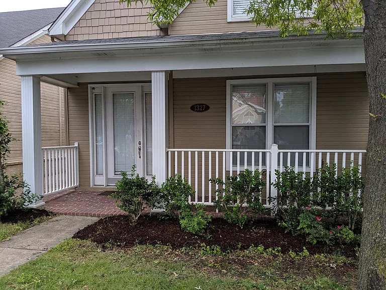 1327 Harbor Park Dr — Photo 29