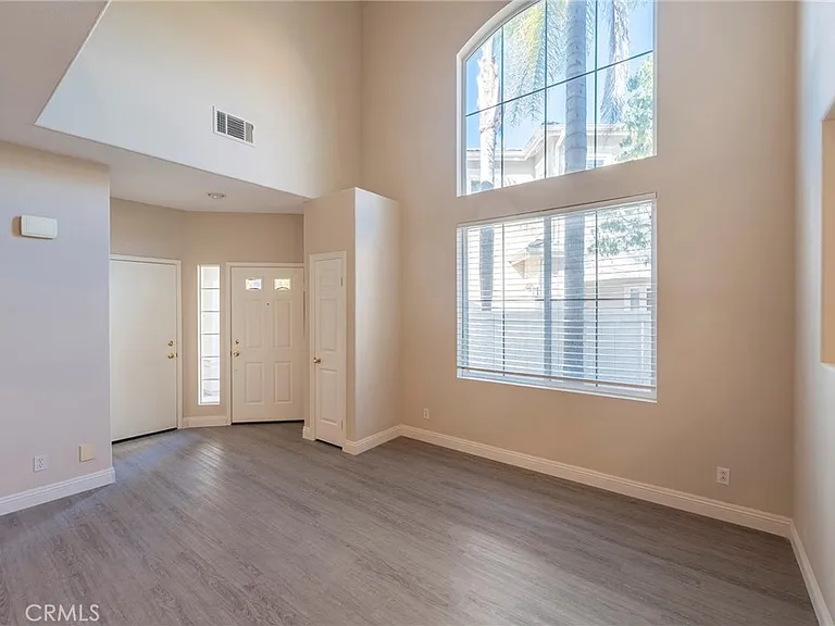 7676 Park Bay Dr — Photo 9
