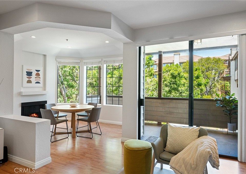 1st image of 2559 Plaza Del Amo Unit 209