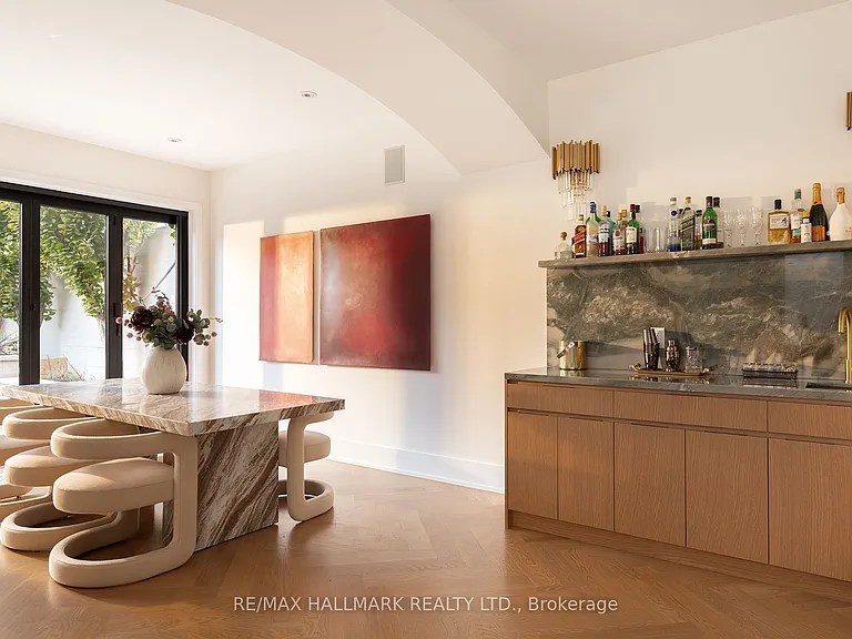 18 Foxley St — Photo 17