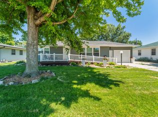 719 15th Street Pl, Nevada, IA 50201