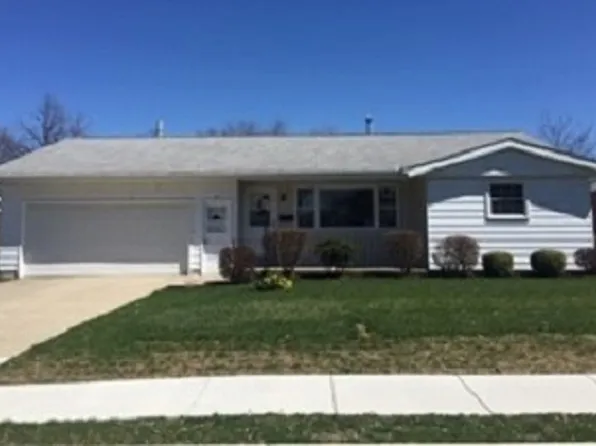 12 S Eastmoor Dr, New Bremen, OH 45869