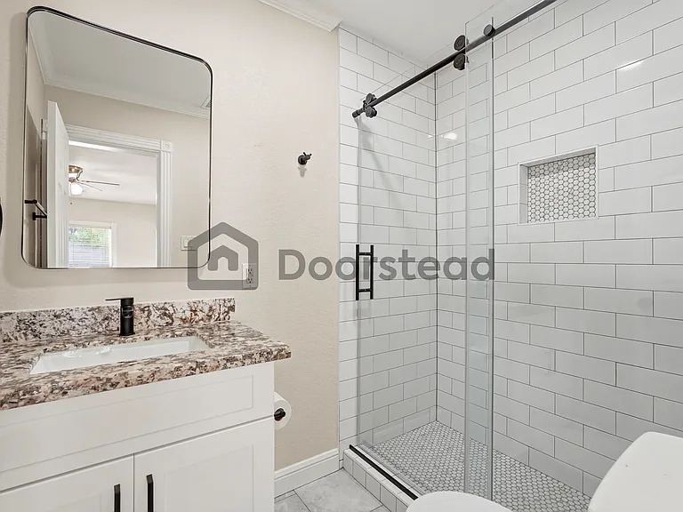 217 W Wilkins St — Photo 10
