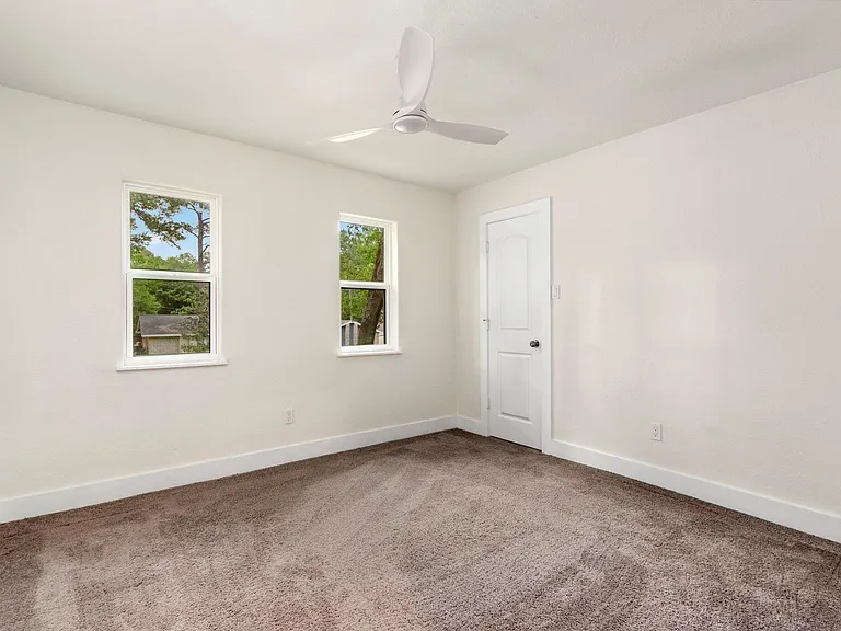 12523 Westerley Ln — Photo 28