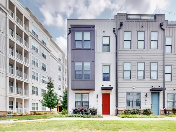 7017 Louie Ln, Charlotte, NC 28203
