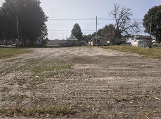 1011 Washington Ave, Madison, IL 62060