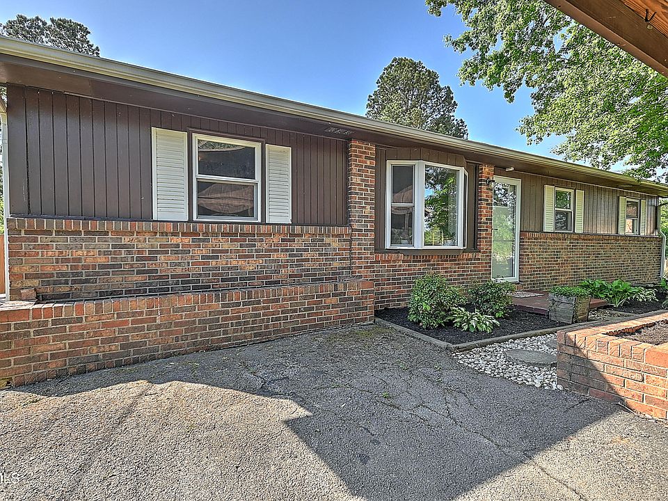 1st image of 108 Garden Cir