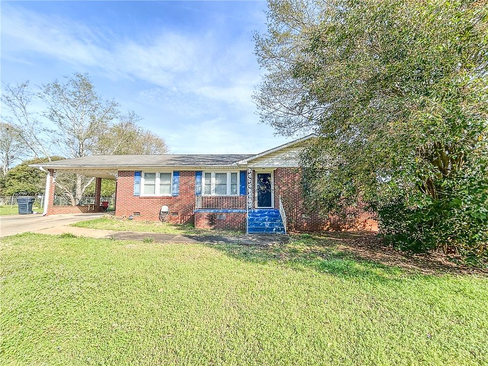 1st image of 206 Collingwood Dr